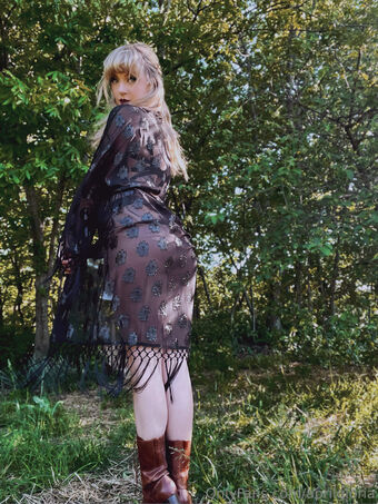 April Gloria Nude Leaks OnlyFans Photo 94