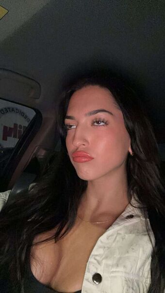 Isabela Lopez Nude Leaks OnlyFans Photo 35