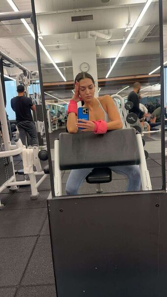 Isabela Lopez Nude Leaks OnlyFans Photo 38