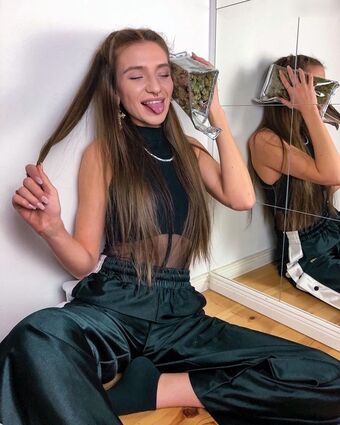 cannababy._ Nude Leaks OnlyFans Photo 11