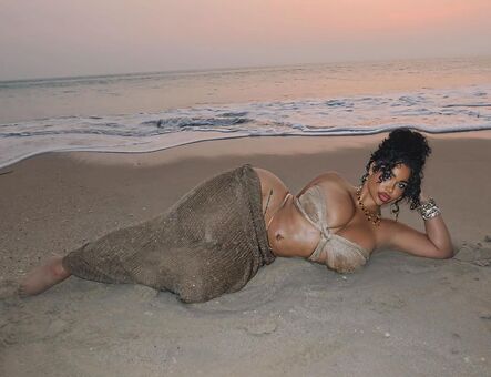 Carmela Habibi Nude Leaks OnlyFans Photo 38