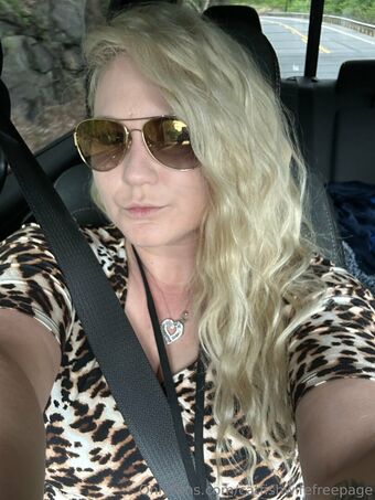 catfishwifefreepage Nude Leaks OnlyFans Photo 34