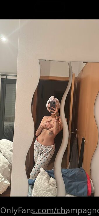 champagneemammmi Nude Leaks OnlyFans Photo 26