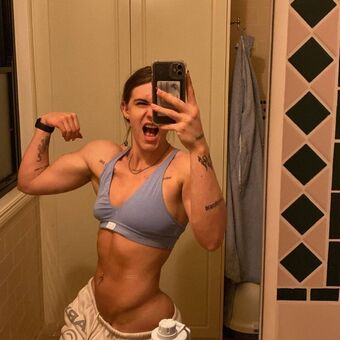 Charlotte Chant Nude Leaks OnlyFans Photo 2