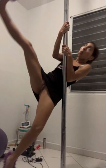 Demon Lives Nude Leaks OnlyFans Photo 185