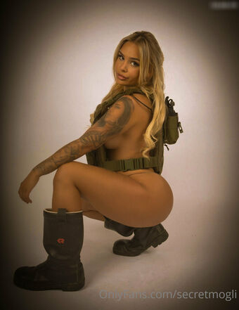 HappyMoglii / Secretmogli Nude Leaks OnlyFans  – Leaked Models