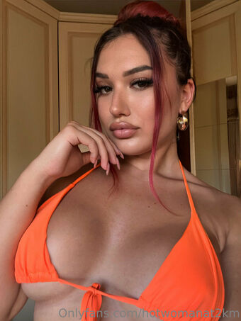 hotwomanat2km Nude Leaks OnlyFans Photo 17