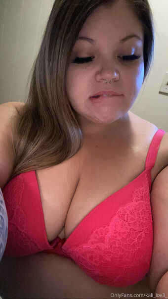 kali_lov3_ Nude Leaks OnlyFans Photo 17