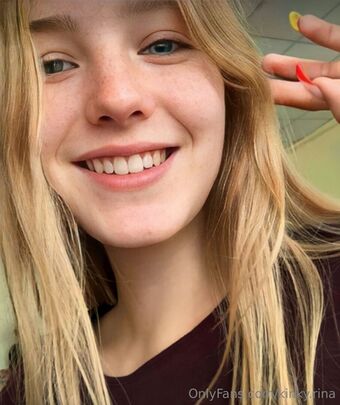 kinky.rina Nude Leaks OnlyFans Photo 9