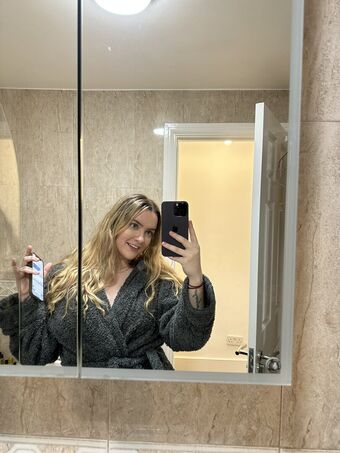 Lacey Amour Nude Leaks OnlyFans Photo 17