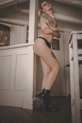 Lena Jaeger Nude Leaks OnlyFans Photo 7