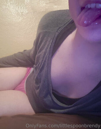 littlespoonbrendy Nude Leaks OnlyFans  – Leaked Models