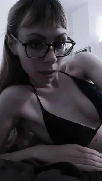miffystella Nude Leaks OnlyFans Photo 4