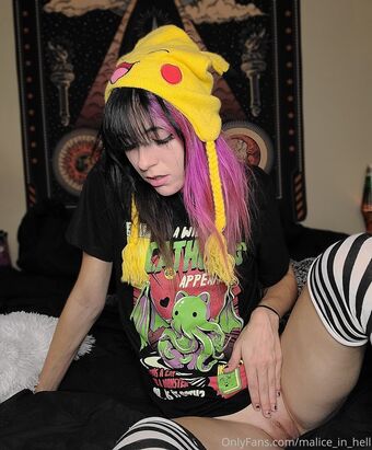 malice_in_hell Nude Leaks OnlyFans Photo 13