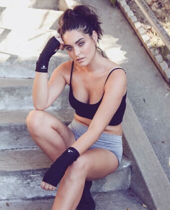 Nour Guiga Nude Leaks OnlyFans Photo 42