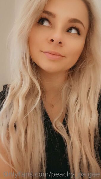 peachy_paigee Nude Leaks OnlyFans Photo 16