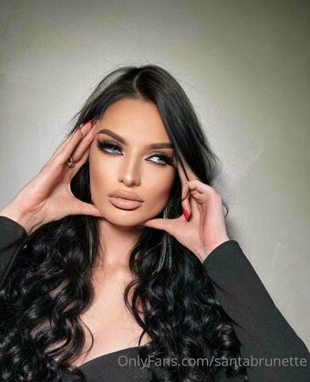 santabrunette Nude Leaks OnlyFans Photo 3