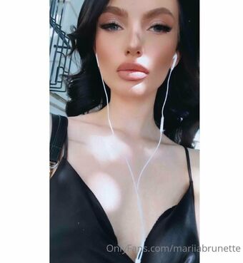 santabrunette Nude Leaks OnlyFans Photo 8