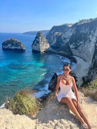 Saya Roze Nude Leaks OnlyFans Photo 35