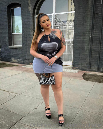 SheBeStephanie Nude Leaks OnlyFans Photo 17