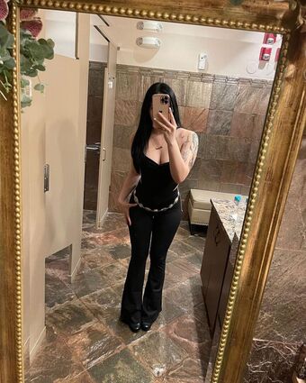 Shilynn Velez Nude Leaks OnlyFans Photo 52