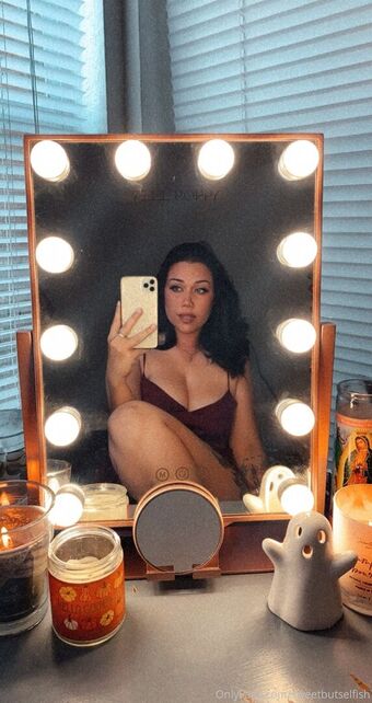 sweetbutselfish Nude Leaks OnlyFans Photo 11