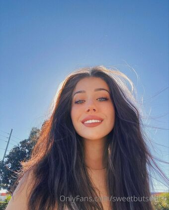sweetbutselfish Nude Leaks OnlyFans Photo 17