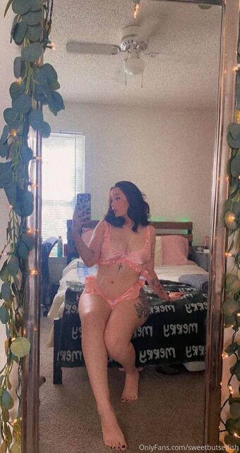 sweetbutselfish Nude Leaks OnlyFans Photo 13