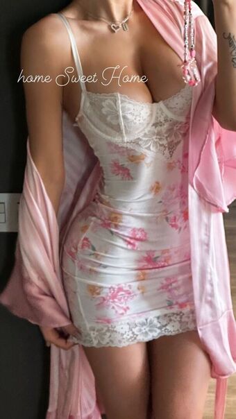 Valya Karnaval Nude Leaks OnlyFans Photo 49