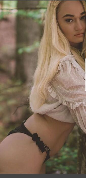 Žanet Breški Nude Leaks OnlyFans Photo 15