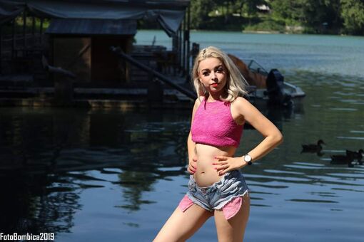 Žanet Breški Nude Leaks OnlyFans Photo 8