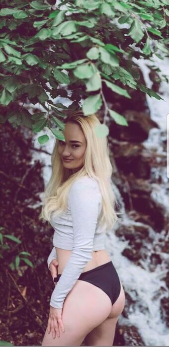 Žanet Breški Nude Leaks OnlyFans Photo 11