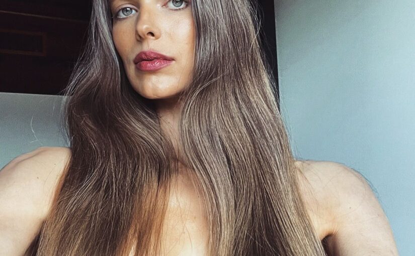 Robyn Lawley Topless (11 Photos)