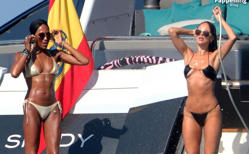 Naomi Campbell, Eiza González, Michelle Rodriguez Enjoy a Day on a Luxury Yacht in Ibiza (129 Photos)
