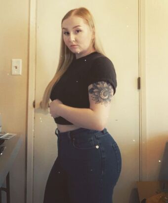 AshlieEstle Nude Leaks OnlyFans Photo 3