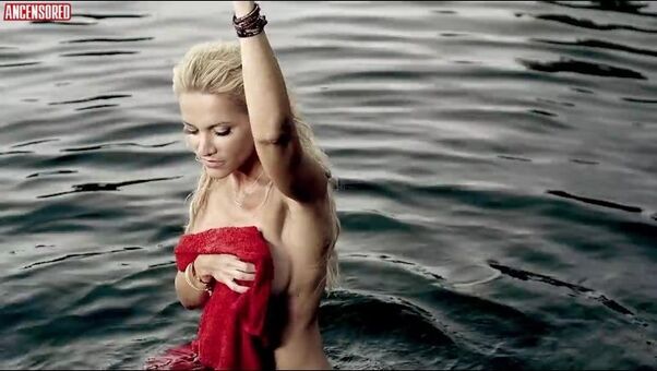 Dara Rolins Nude Leaks OnlyFans Photo 12