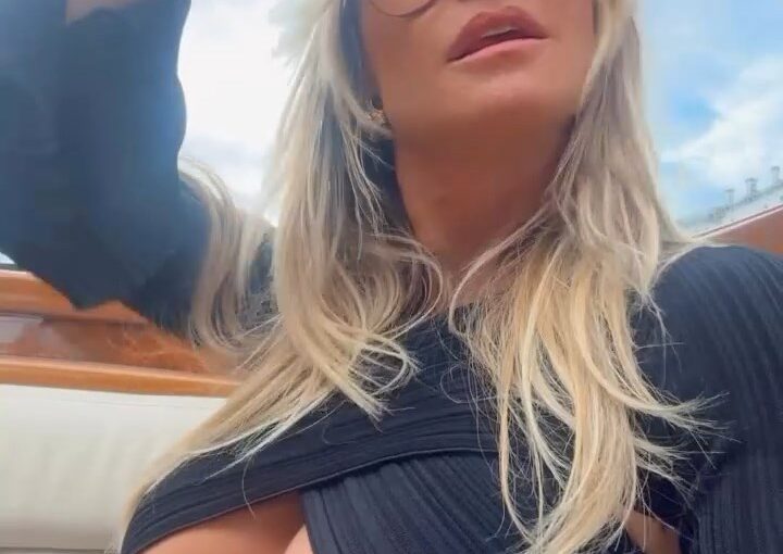 Heidi Klum Hot (2 Pics + Video)