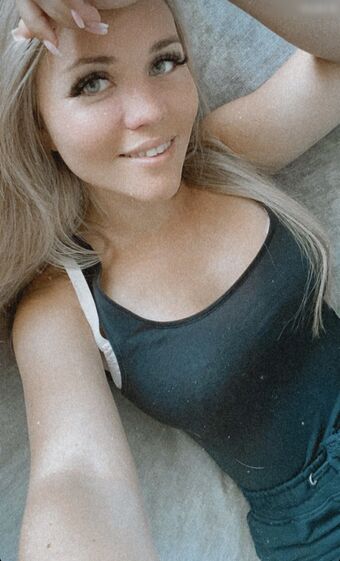 Julia Kiran Nude Leaks OnlyFans Photo 23