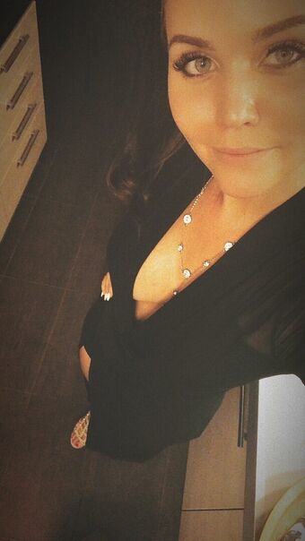 Julia Kiran Nude Leaks OnlyFans Photo 14