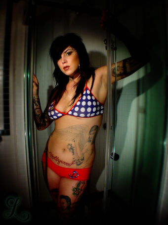 Kat Von D Nude Leaks OnlyFans Photo 22