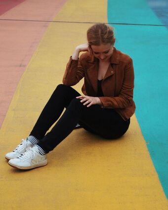 Lisa Sophie Laurent Nude Leaks OnlyFans Photo 5