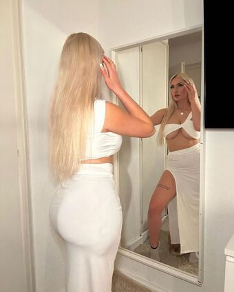 lu.isaa Nude Leaks OnlyFans Photo 3