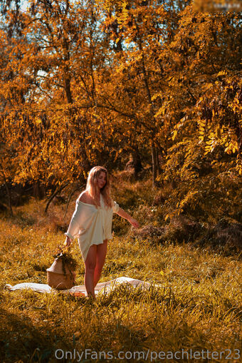 Peachletter23 / peachletter_23 Nude Leaks OnlyFans  – Leaked Models