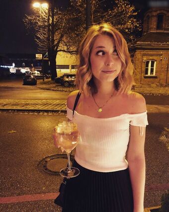 Sarah Thonig Fakes Nude Leaks OnlyFans Photo 4