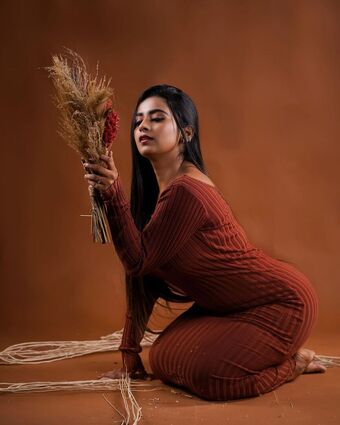 Suhana Khan Nude Leaks OnlyFans Photo 24