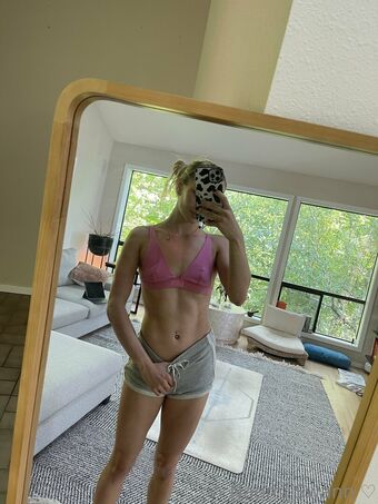 thatbellababy Nude Leaks OnlyFans Photo 18