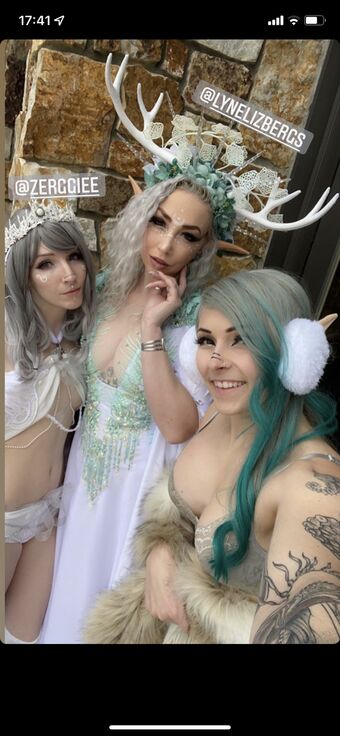 Zerggiee Cosplay Nude Leaks OnlyFans Photo 2