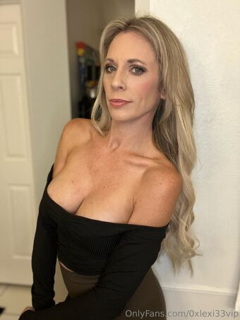0xlexi33vip Nude Leaks OnlyFans Photo 18