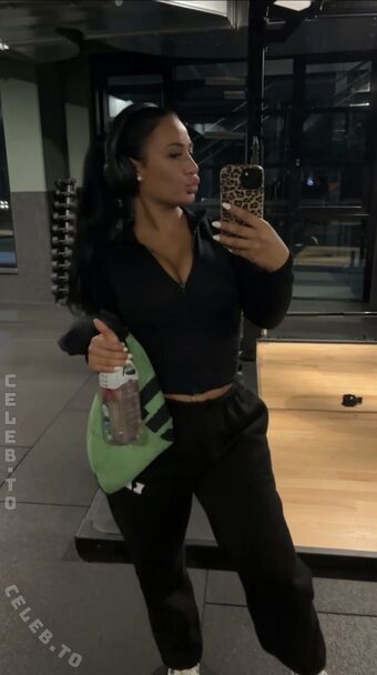 51iremm Nude Leaks OnlyFans Photo 1