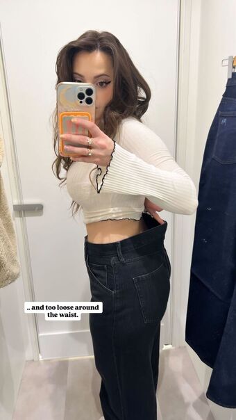 albinaofficial Nude Leaks OnlyFans Photo 39